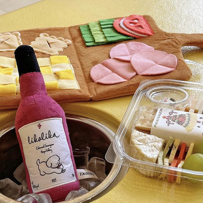 Interactive Dog Feeding Mat for Treat Dispensing Fun