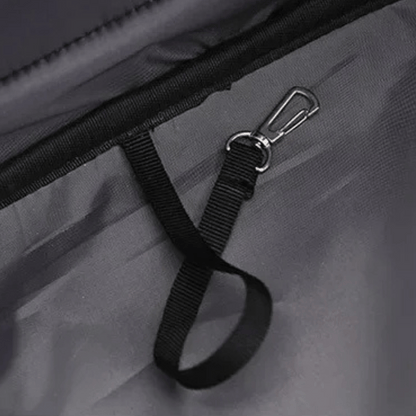 Comfortable Ventilated Pet Carrier Bag for Cats And Dogs
