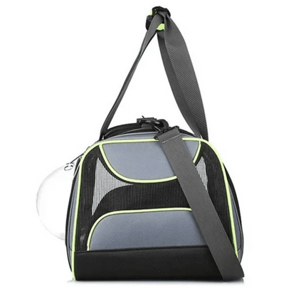 Comfortable Ventilated Pet Carrier Bag for Cats And Dogs