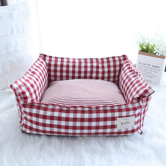 Plaid Small Pet Bed for Dogs and Cats