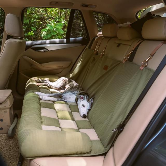 Plush Checkered Orthopedic Dog Car Bed