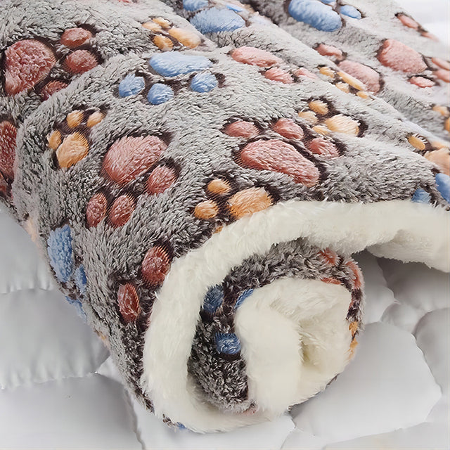 Cozy Plush Dog Bed Throw Blanket