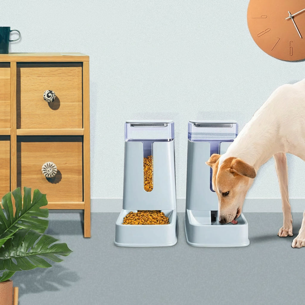 Travel Supply Feeder and Water Dispenser for Dogs Cats Pets Animals (light gray)