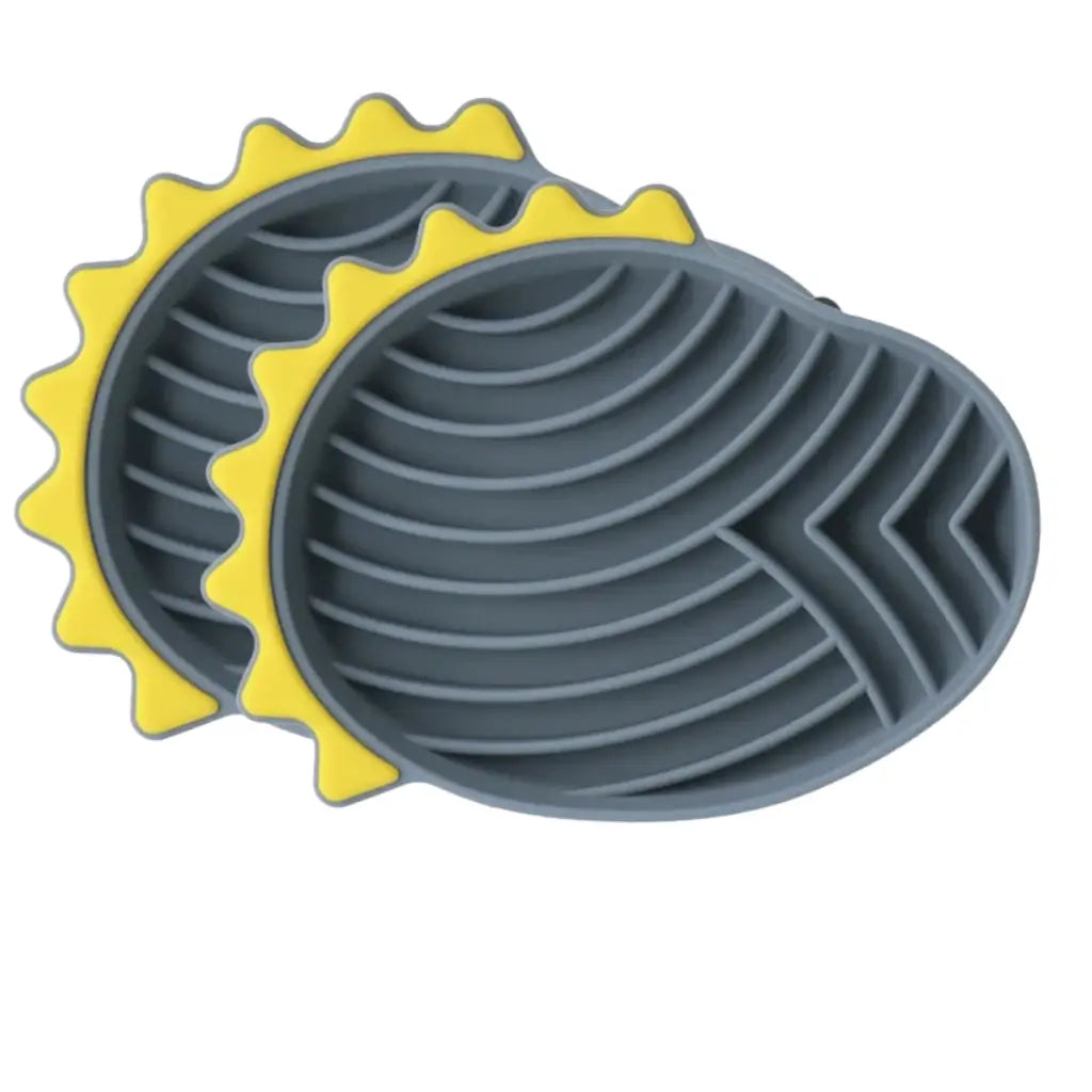 Spill Proof Pet Feeding Mat for Dogs and Cats