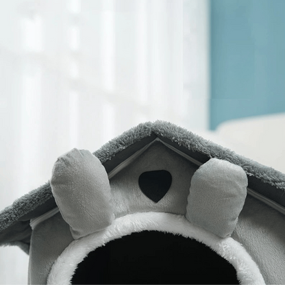 Cozy Pet Hideaway Bed for Cats and Small Dogs