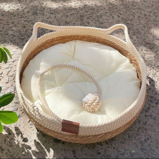 Natural Fiber Pet Bed Basket with Plush Cushion